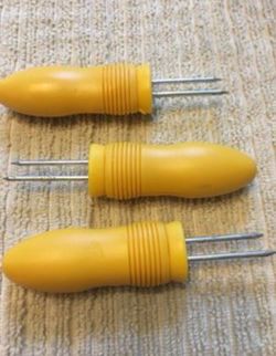 Corn holders 16 quantity