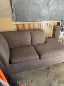 Sofa Gris . Exelente Condition 50$