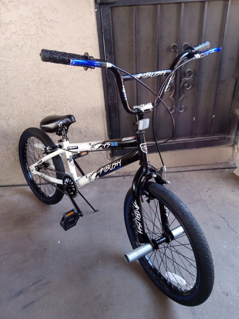 BMX NICE BIKE TIRES SIZE 20