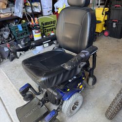 Electric Wheelchair 