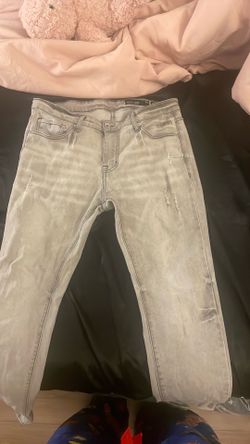 Grey jeans size 31
