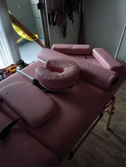 Portable Massage Table with Accessories