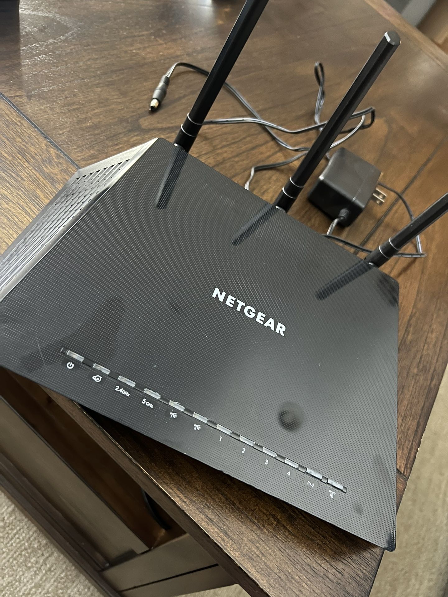 Netgear Nighthawk AC1750 WiFi Router