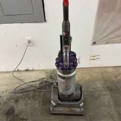 Dyson Animal Vacuum 