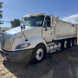 2012 International Prostar Super 10 Dump Truck