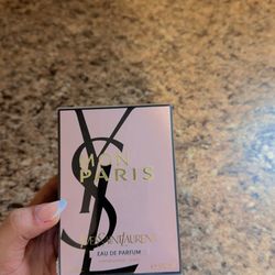 Yves Saint Laurent Mon Paris Eau de Parfum (90ml)