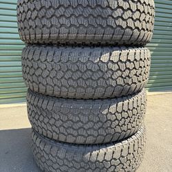 (4) 265/70R18 Goodyear Wrangler Territory RT