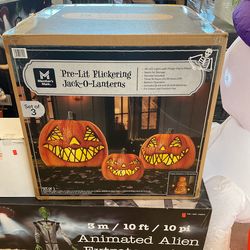 Halloween Decor