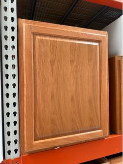 Oak upper kitchen cabinets 24”w