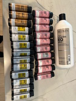 Redken Color Gels Oils & Shades EQ Gloss Bundle