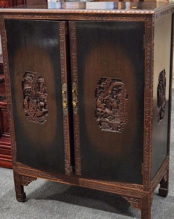 Oriental  dresser. 