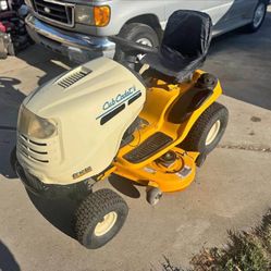 Cub Cadet Riding Lawnmower 