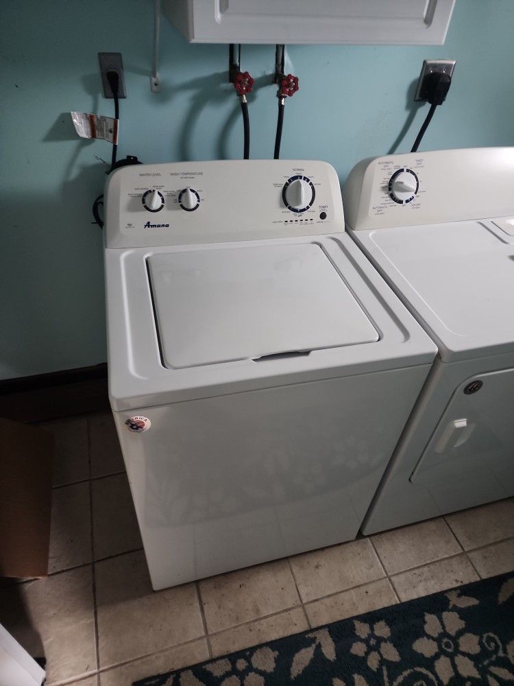 Washer And Dryer Set.