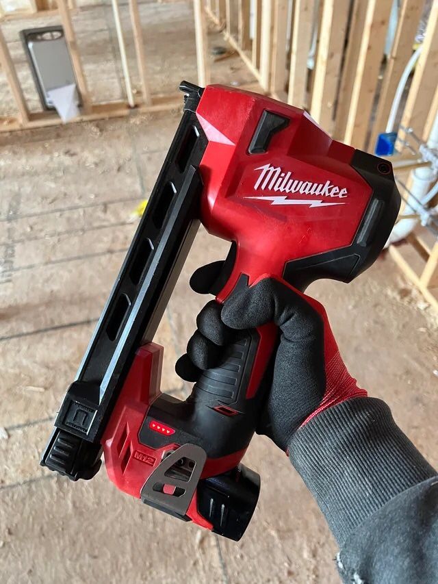 M12 Milwaukee Romex Stapler