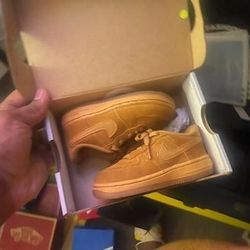 Size 7 Sneakers Toddlers