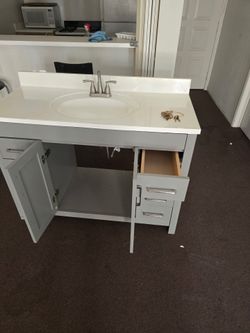 Bathroom vanity