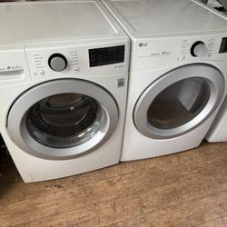LG Set Washer & Gas Dryer Set