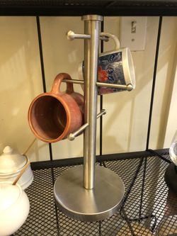 Crate+Barrel Mug Tree