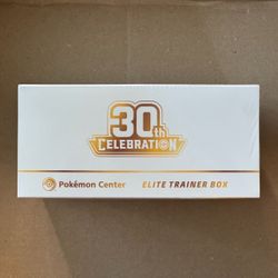 Pokémon 30th Celebration Pokémon Center Elite Trainer Box ETB New