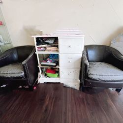 Free Furniture 
