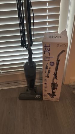 Light weight vacuum