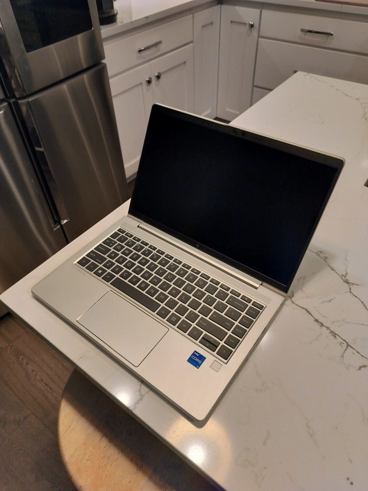 HP EliteBook 640 G10 Laptop