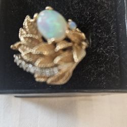 Bird Nest Antique 14k Opal .60 Diamonds