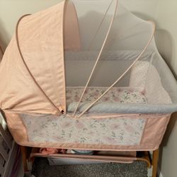 Bassinet 