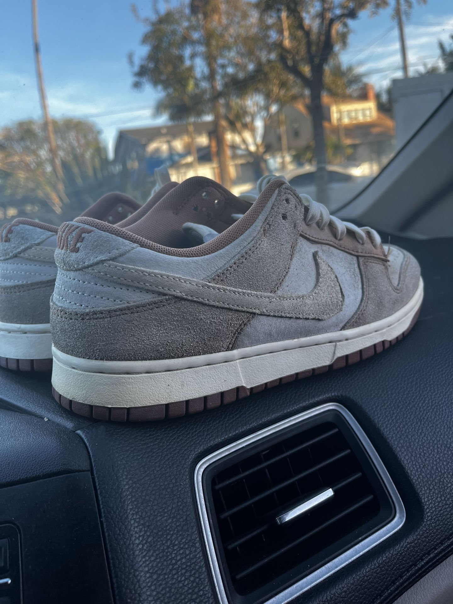 Nike Dunk Low Curry Size 10