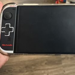 Nintendo switch OLED ( like new )