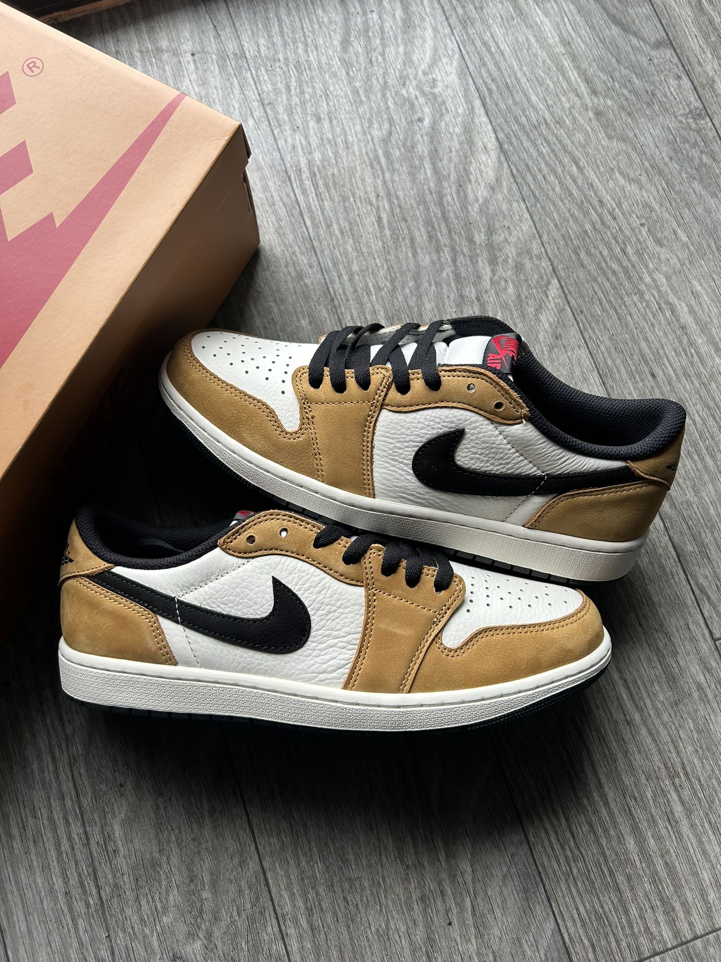 Jordan 1 Low Rookie