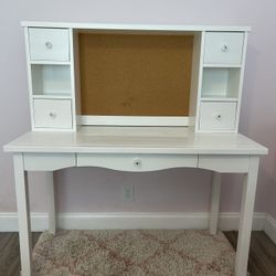 Girls White Desk Vanity