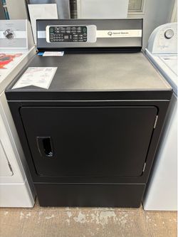 New! Speed Queen 27” Gas Dryer