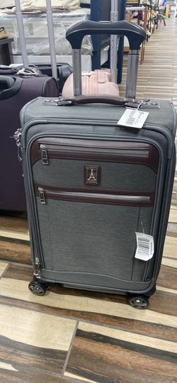 Travelpro Platinum Elite Carry-On 22 inch