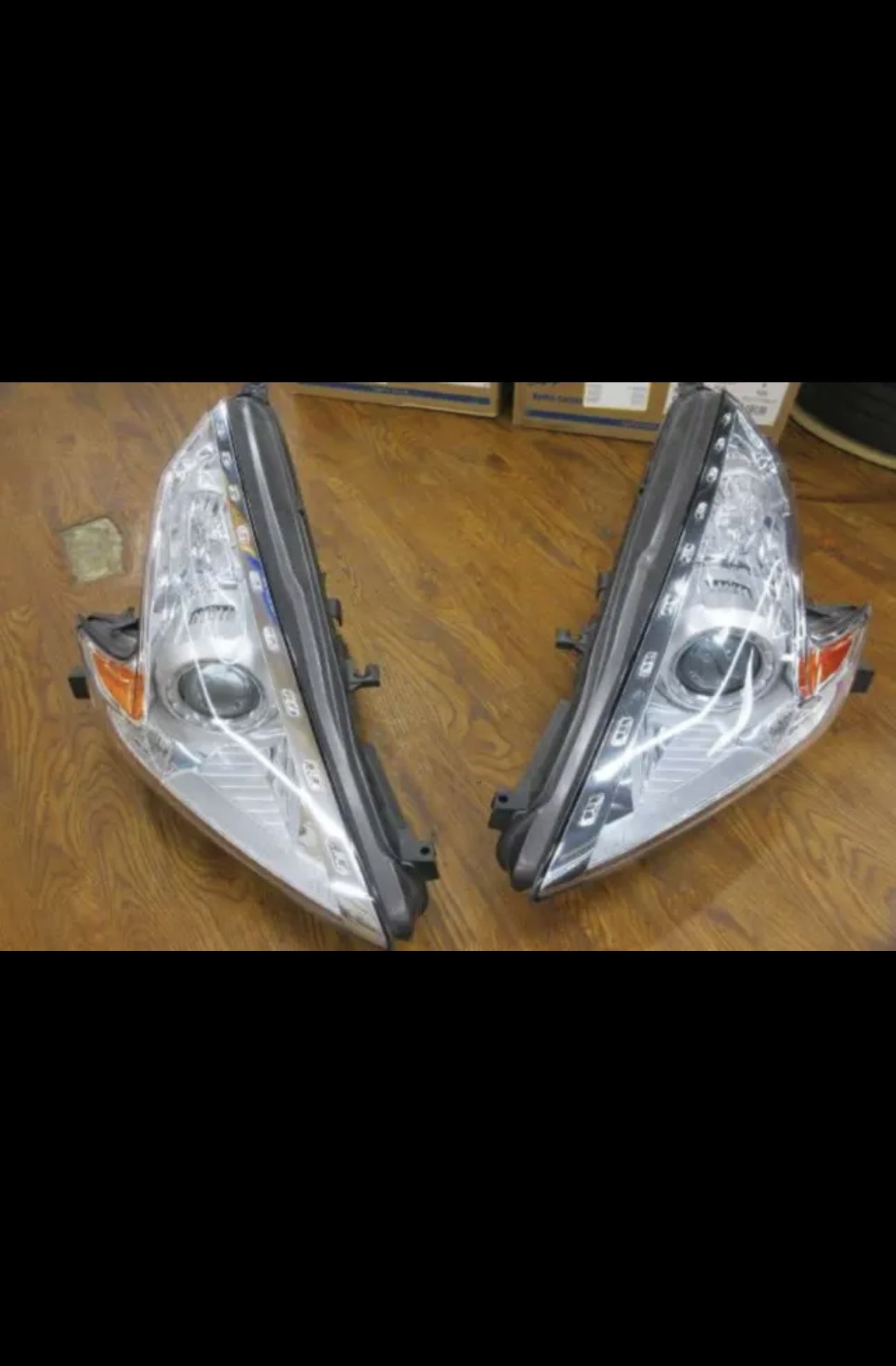 NISSAN 370Z Genuine OEM HID Headlight- Used Passenger Side
