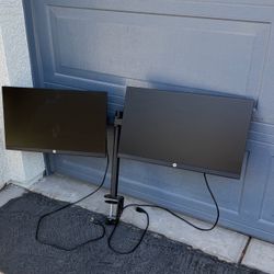 Dual 24in Hp Monitors W/Stand