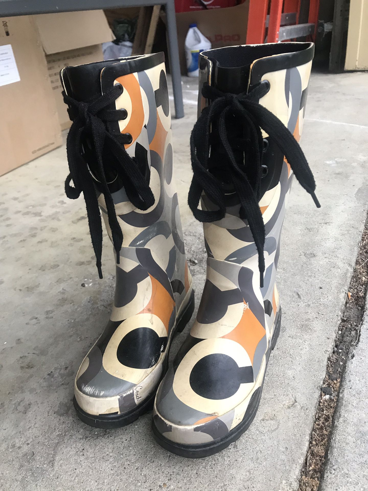 Women’s size 5 Coach rain boots