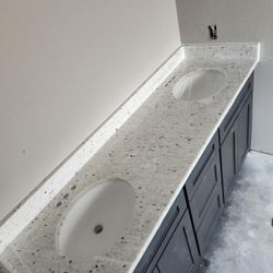 Countertop Kichen  Granite And Quartz 