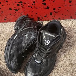 Balenciaga Runner