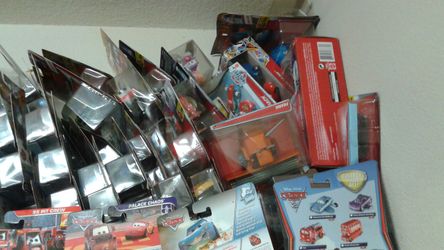 Huge Disney pixar cars 1 @ 2 movie die-cast