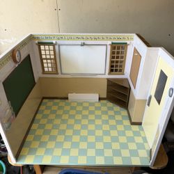 Doll Accessory Classroom