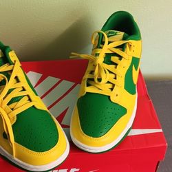 New 9.5 Men Nike Dunk