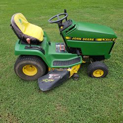John Deere LX172 Riding Lawn Mower – 14 HP Kawasaki Engine – Works Great!