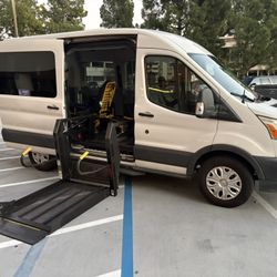 2016 Ford Transit Gurney Wheelchair Handicap Van $38,900