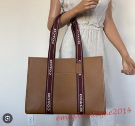 Coach Tote / Handbag