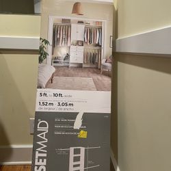 Closets/butcher Blocks/shelving