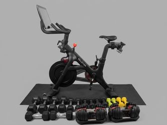 2023 Peloton Bike Plus Excellent Condition with Accessories