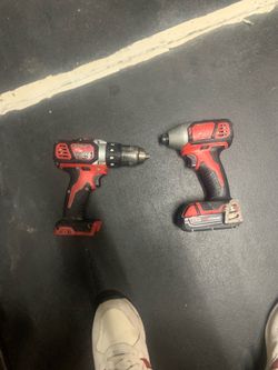Milwaukee M18 Drill and Impact Driver Set