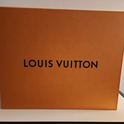 Authentic LOUIS VUITTON LV Extra Large Magnetic EMPTY Gift Box
