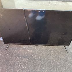 Insignia 43” LED Smart TV 